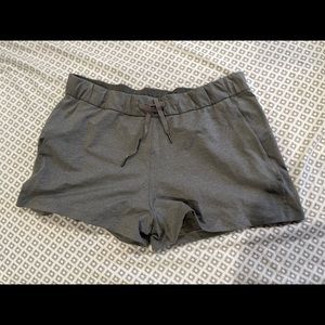 Lululemon On the Fly shorts